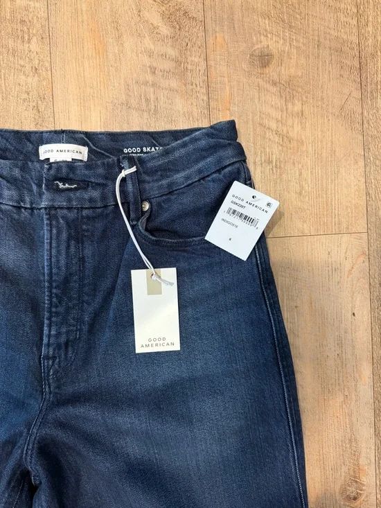 Good American Good Skate Soft Tech High-Rise Wide-Leg Jeans - Picture 5 of 10